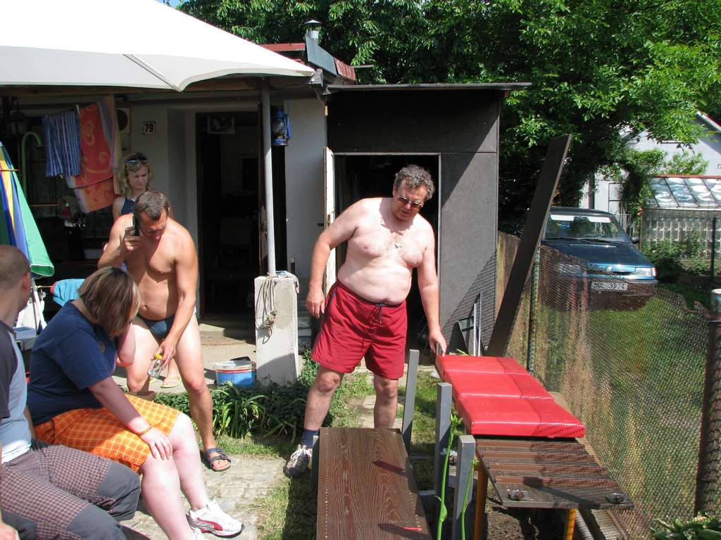 img-1299.jpg
138,16 KB 
1024 x 768 
6.6.2008
