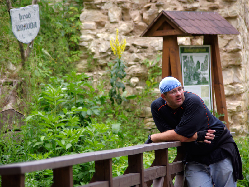 09.jpg